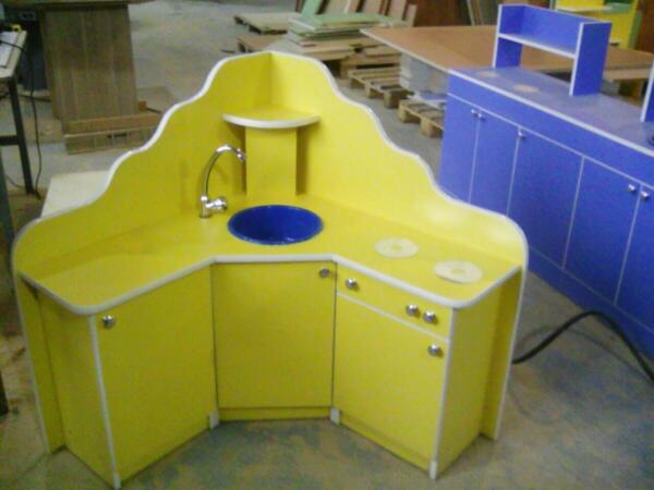 Игровая мебель «Угловая кухня»