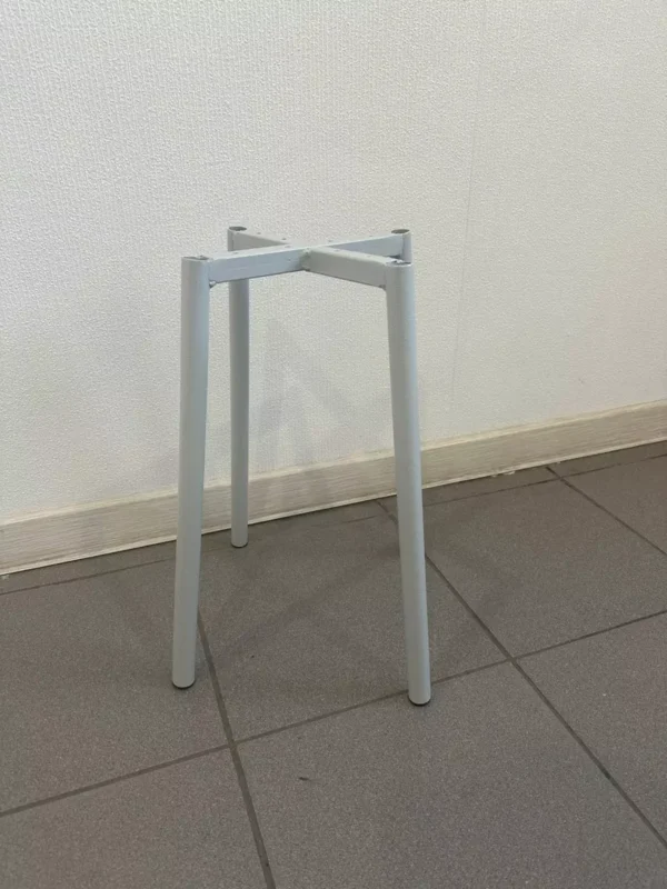 Каркас металлический табурета