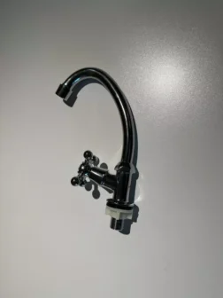 Кран для стола в кабинет химии