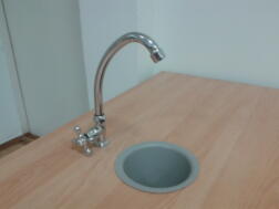 Кран для стола лабораторного