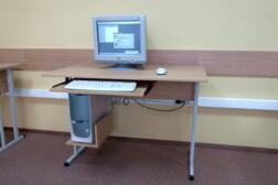 Стол компьютерный в техникум