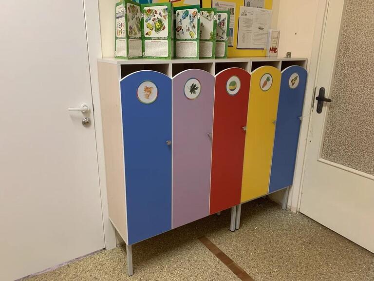 Шкаф для детской одежды от 3 до 7 лет