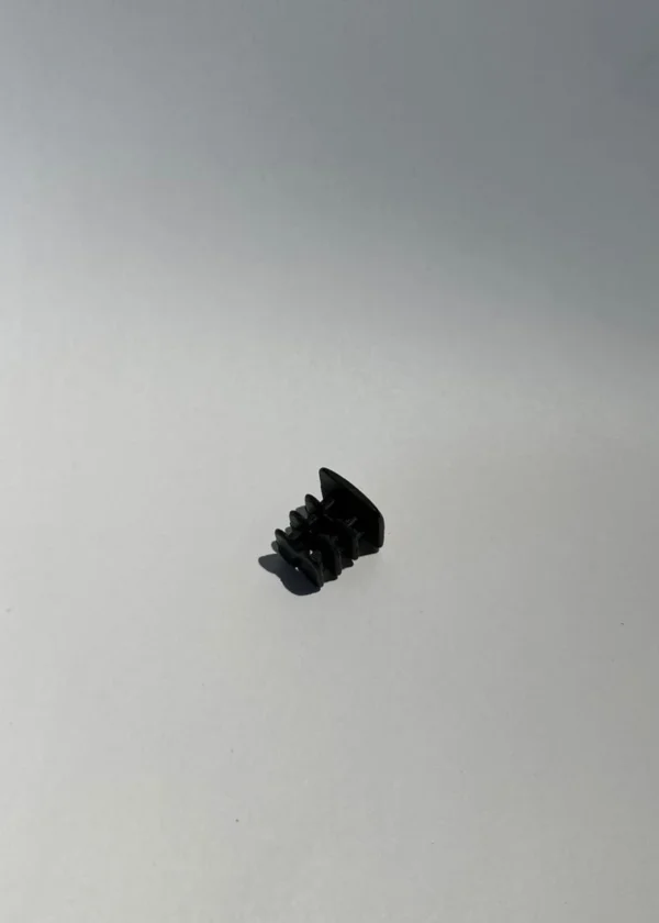 Заглушка 15х15 внутренняя 2