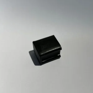 Заглушка пластиковая наружная 25х25 копыто3