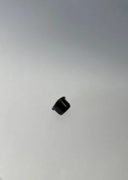 Заглушка пластиковая внутренняя D 18 мм