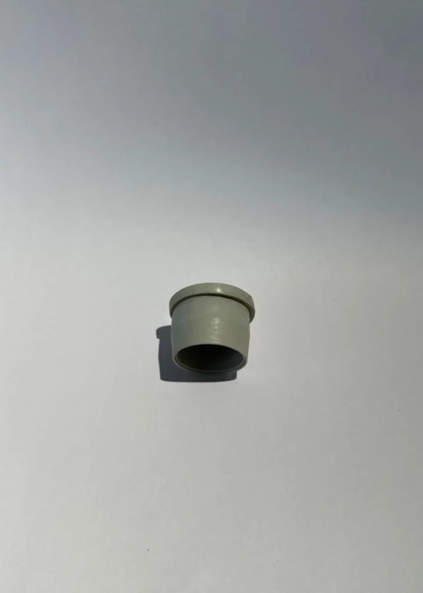 Заглушка пластиковая внутренняя D 32 мм 1