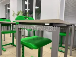 Стол Точка роста МТ 01-13 близко